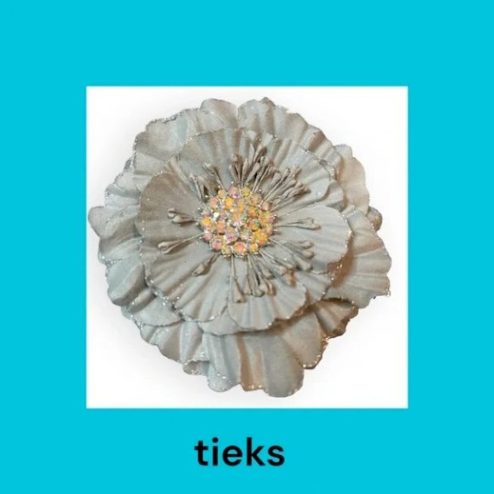 Tieks Flower Gray Box Topper with Faux Rhinestones in Center TT-1-481